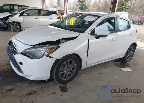 2020 Toyota Yaris Le z USA, uszkodzony, nr VIN 3MYDLBJV8LY702268